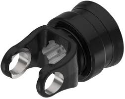 [WSL-100-0621] Weasler 100-Series PTO yoke for agricultural PTO drivelines — durable, easy-fit performance for farm machinery PTO systems.